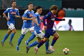 Soi kèo Barcelona vs Napoli vòng 1/8 cúp C1 châu Âu (02h00 ngày 9/8): Nou Camp "rực lửa"