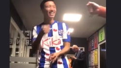Video: Chưa ra sân, Văn Hậu đã thành "ngôi sao" của CLB Hà Lan