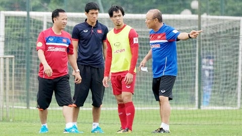 vi sao thay park chi co 3 ngay de chuan bi cho viet nam dau malaysia o vong loai world cup