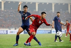 ve tran viet nam vs malaysia tren thi truong cho den da bi thoi den muc nao