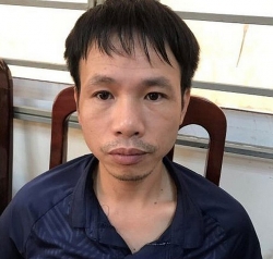 video ngang nhien dot day phao dai hang chuc met trong dam cuoi o ha noi