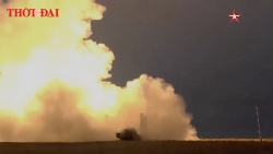 Video: Khoảnh khắc S-400 tung độc chiêu "1 đòn chết 8"
