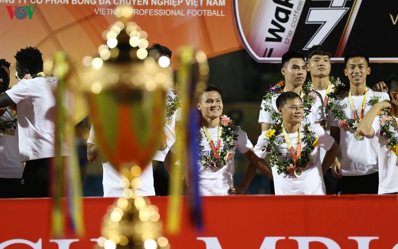 ha noi fc thua tham than quang ninh trong ngay nang cup vo dich sau vong dau cuoi cung v league 2019