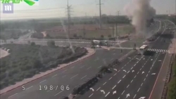 video khoanh khac hiem co moi day khi thien thach chua chay het lao thang xuong trai dat