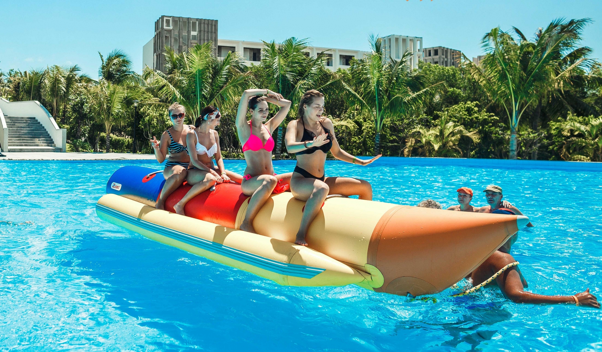 Các chủ đầu tư lớn chọn xu hướng nào để thành công với BĐS du lịch? cac chu dau tu lon chon xu huong nao de thanh cong voi bds du lich