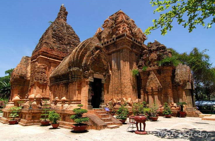 top 7 diem du lich noi tieng nha trang