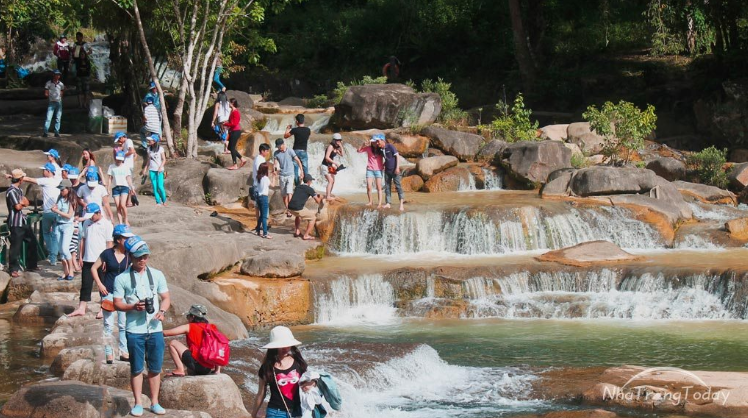 top 7 diem du lich noi tieng nha trang