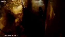 video ong nuoc no tung nhu bom o buon ma thuot nguoi va xe lao thang xuong ho