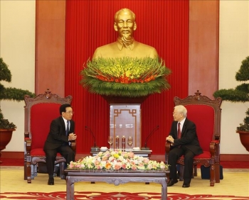 Tổng Bí thư Nguyễn Phú Trọng tiếp Thủ tướng Lào Phankham Viphavanh