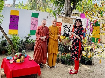 cong dong nguoi viet tai sri lanka don nam moi nham dan am ap