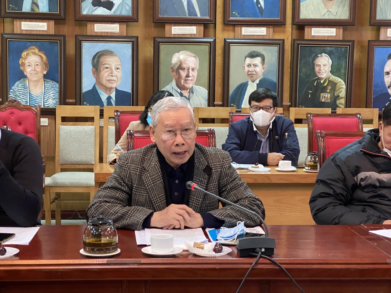 Quỹ Hoà bình và Phát triển Việt Nam tổ chức toạ đàm dự báo tình hình thế giới năm 2022