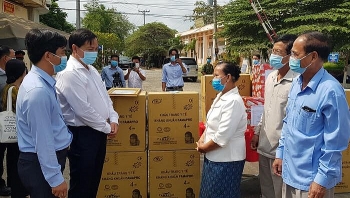 Lập Tổ công tác đặc biệt để tháo gỡ khó khăn cho DN, người dân bị ảnh hưởng bởi dịch COVID-19