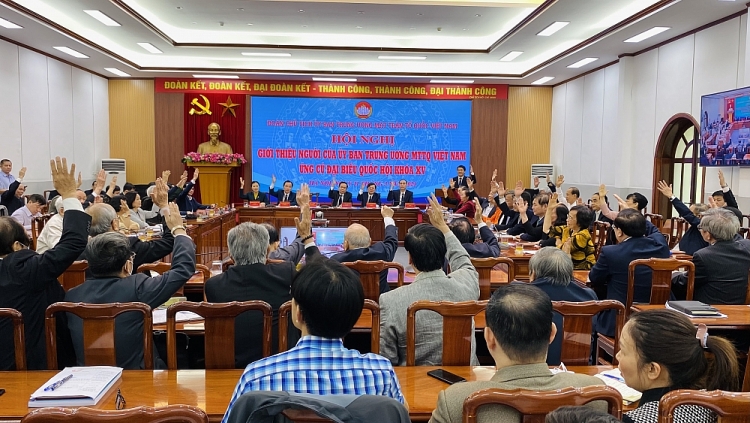 Đoàn Chủ tịch UBTƯ MTTQ Việt Nam giới thiệu 4 người ứng cử đại biểu Quốc hội