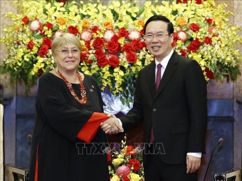 chu tich nuoc vo van thuong tiep cuu tong thong chile