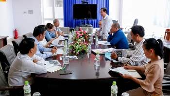 Quỹ FHF VN mở rộng Dự án chăm sóc Mắt học đường tại Bến Tre