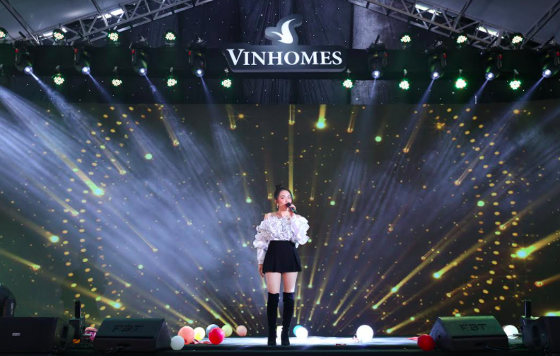 Hàng nghìn ứng viên tham dự đại hội tuyển dụng Bất động sản lớn nhất 2021