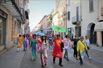 Đặc sắc văn hóa truyền thống Việt Nam trong Lễ hội các dân tộc tại Italy