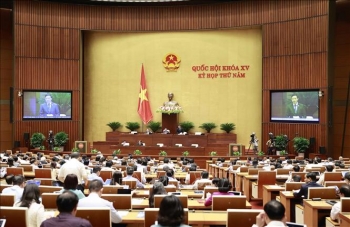 ngay 245 quoc hoi thao luan tai hoi truong ve hai du an luat va nhieu noi dung khac
