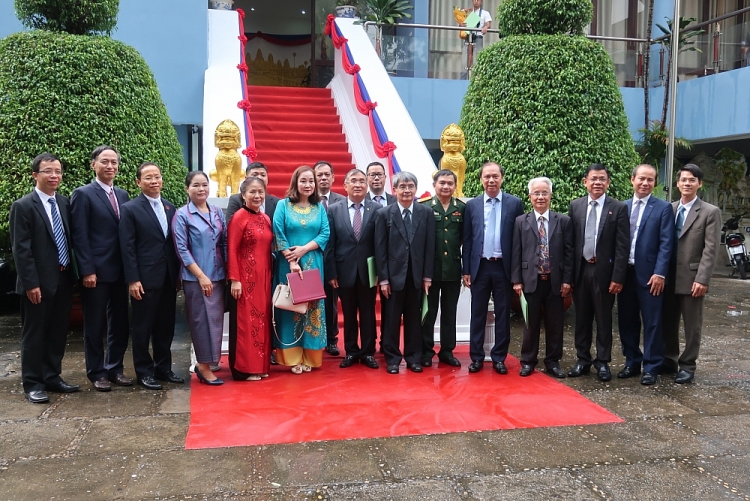 le truy tang huan chuong cua nha nuoc campuchia cho co dai su ngo dien