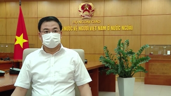 Kiều bào chung sức vượt đại dịch