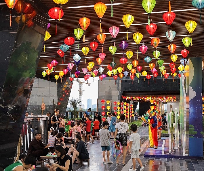 sac mau trung thu ngap tran cac du an cua sunshine group
