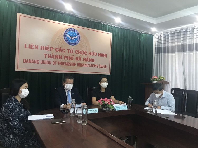 Các đại biểu tham dự buổi làm việc trực tuyến tại đầu cầu Đà Nẵng.