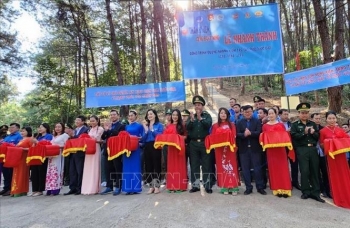 khanh thanh cong trinh duong nhanh kiem tra cot moc quoc gioi
