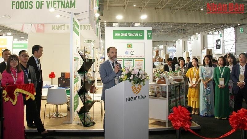 Thực phẩm và đồ uống Việt Nam tạo ấn tượng mạnh tại SIAL 2022 ảnh 1