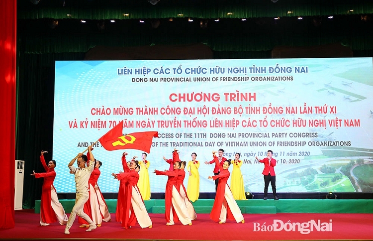 Chương trình chào mừng thành công Đại hội Đảng bộ tỉnh lần thứ XI, nhiệm kỳ 2020 2025 và kỷ niệm 70 năm Ngày truyền thống Liên hiệp Các tổ chức hữu ng