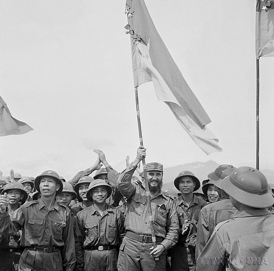 Nhiều hình ảnh tư liệu quý sẽ được giới thiệu trong triển lãm “Cuba trong trái tim nhân dân Việt Nam” Nhiều hình ảnh, tư liệu quý sẽ được giới thiệu trong triển lãm “Cuba trong trái tim nhân dân Việt Nam”