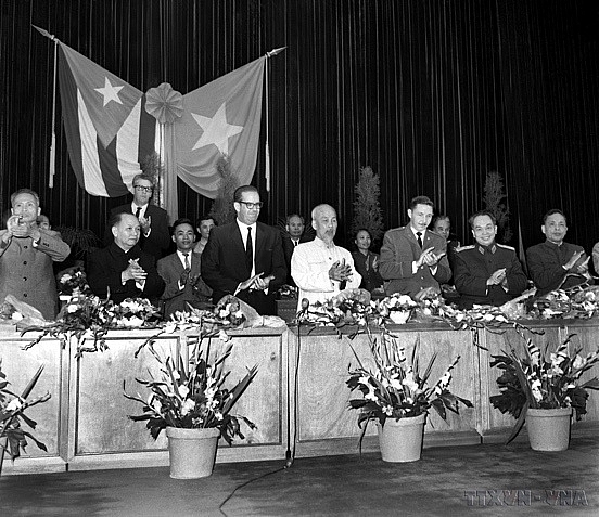 Nhiều hình ảnh tư liệu quý sẽ được giới thiệu trong triển lãm “Cuba trong trái tim nhân dân Việt Nam” Nhiều hình ảnh, tư liệu quý sẽ được giới thiệu trong triển lãm “Cuba trong trái tim nhân dân Việt Nam”