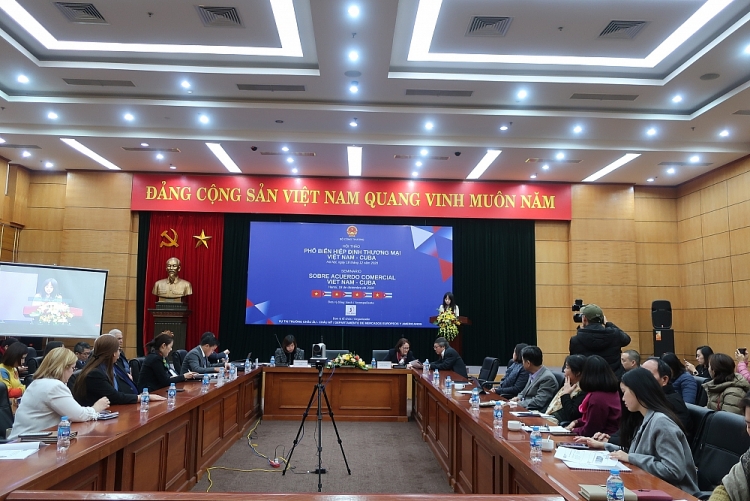Quang cảnh buổi Hội thảo.