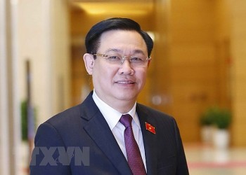 Chủ tịch Quốc hội Vương Đình Huệ chúc mừng Quốc khánh Romania