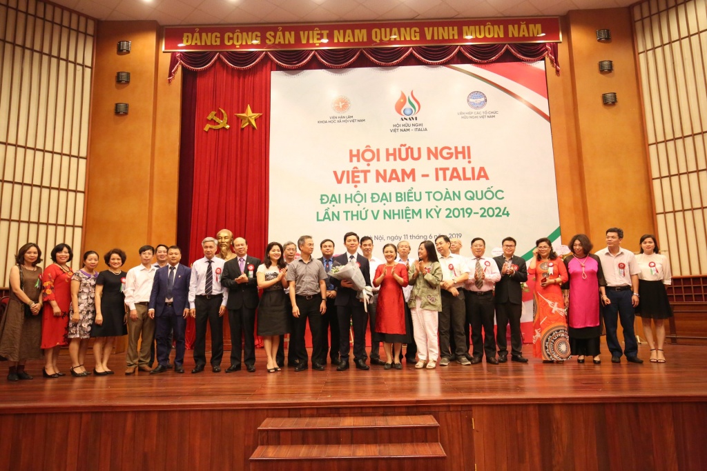 hoi huu nghi viet nam italia cau noi cho hop tac viet y