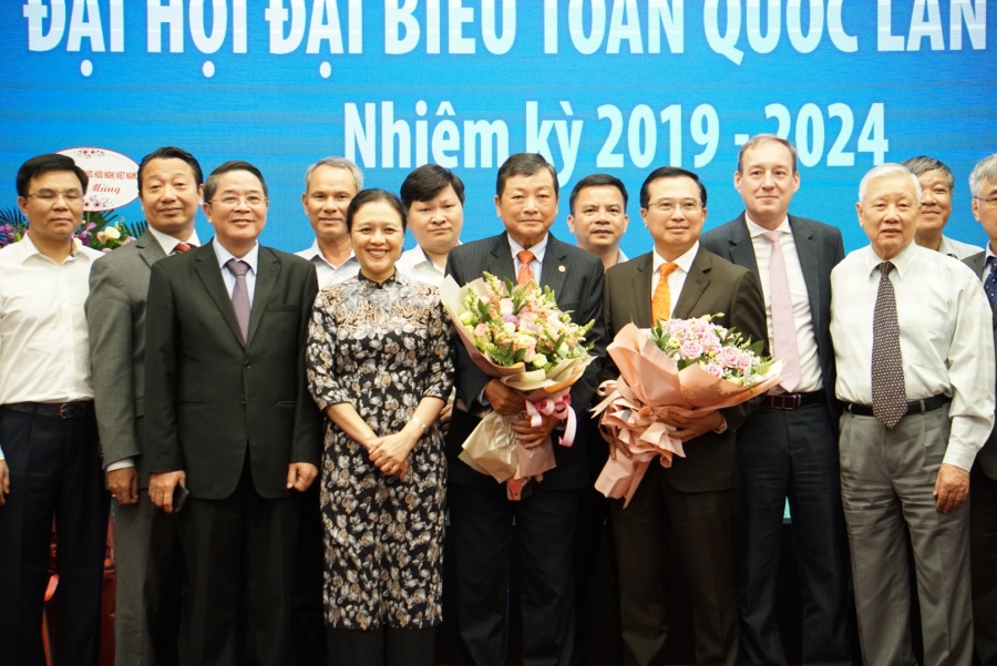 ong hoang quoc vuong thu truong bo cong thuong lam chu tich hoi huu nghi viet anh