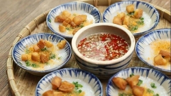 mot ngay lang thang o hue trai nghiem nhung mon an hut khach du lich