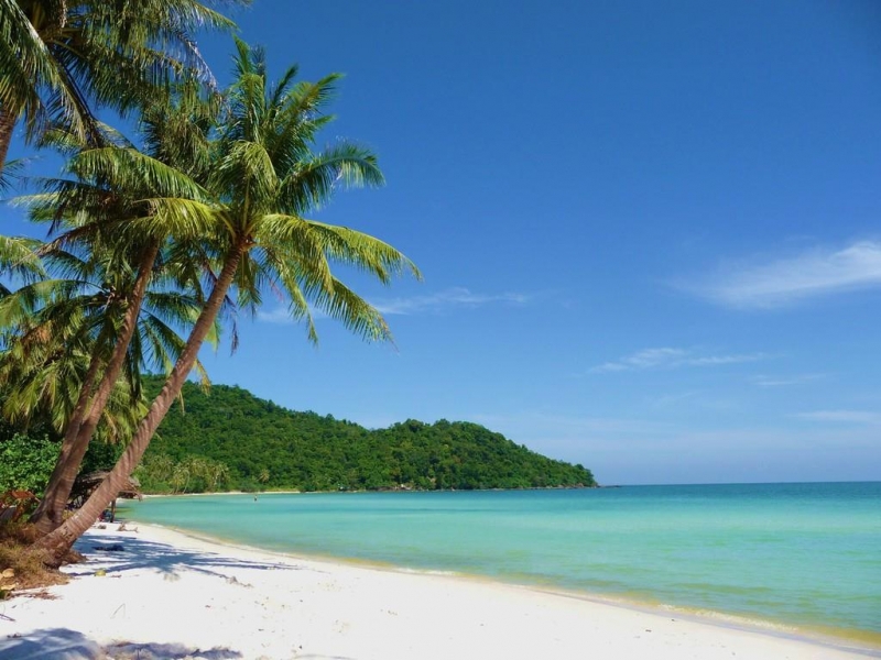 top 10 hon dao dep nhat viet nam