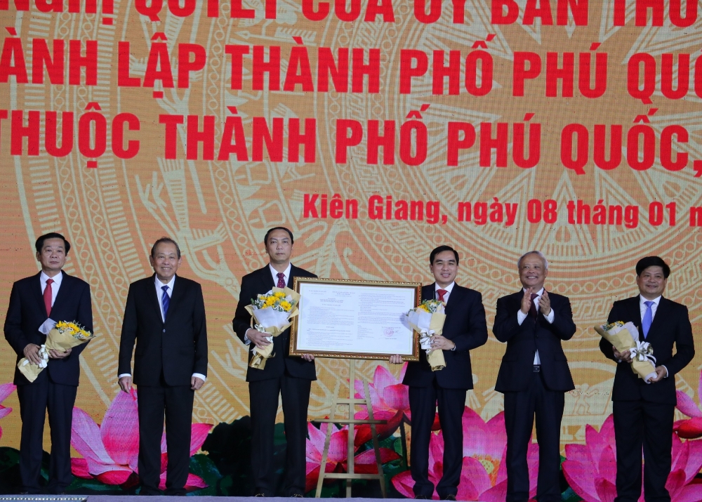 Công bố Nghị quyết thành lập TP Phú Quốc
