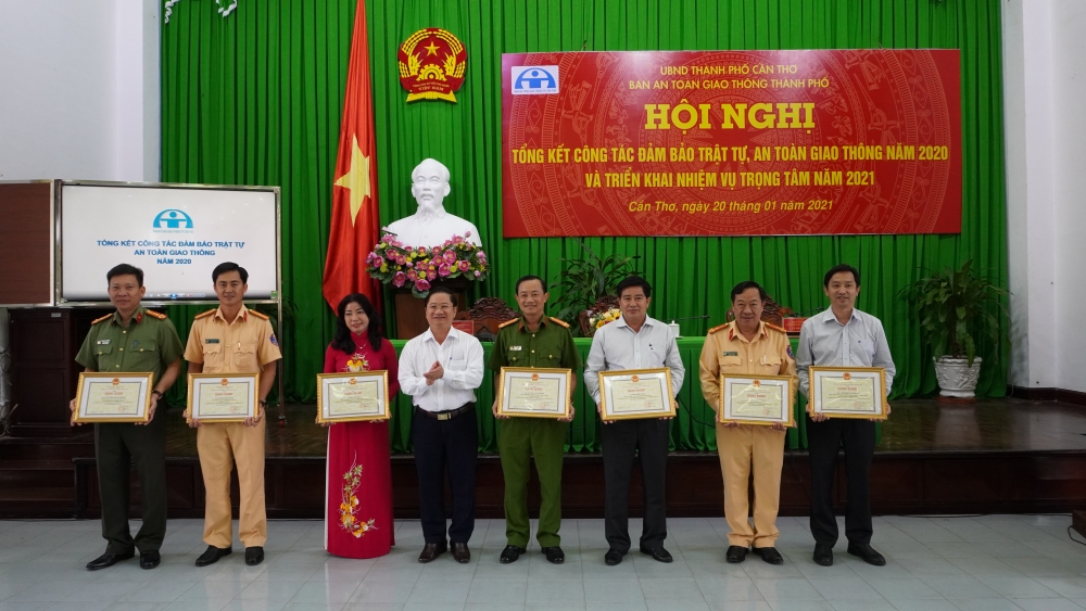 Cần Thơ: Khẩn trương hoàn thiện, đưa vào khai thác Trung tâm Quản lý điều hành giao thông thông minh