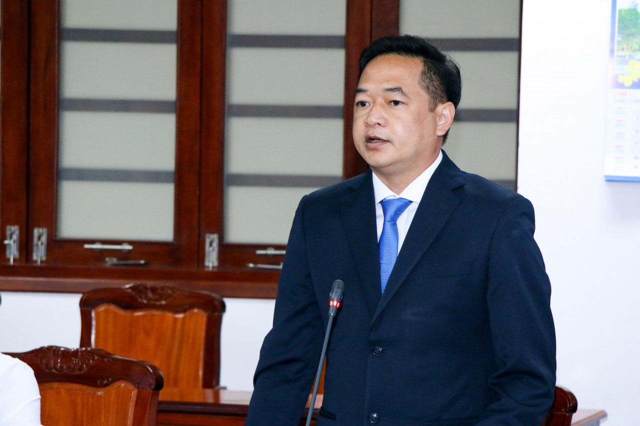 Trường Đại học Cần Thơ ký kết hợp tác với trường phổ thông đầu tiên tại ĐBSCL