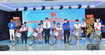 Họp mặt truyền thống cán bộ Đoàn: Cần Thơ - Hậu Giang - Sóc Trăng qua các thời kỳ