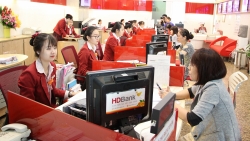 hdbank mien cac loai phi cho khach hang gui tiet kiem