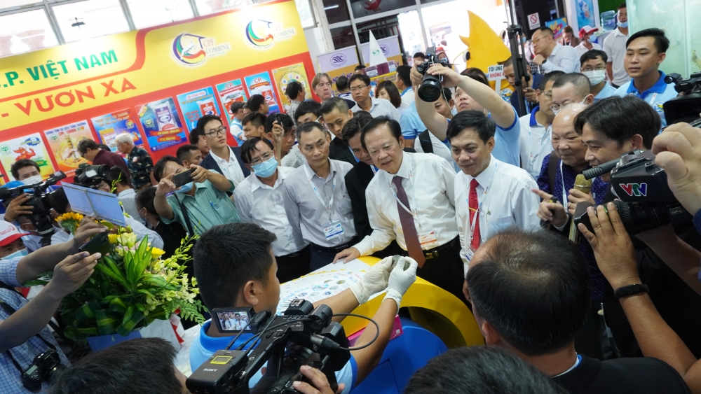 Khai mạc Hội chợ triển lãm công nghệ ngành tôm Việt Nam 2021 tại Cần Thơ