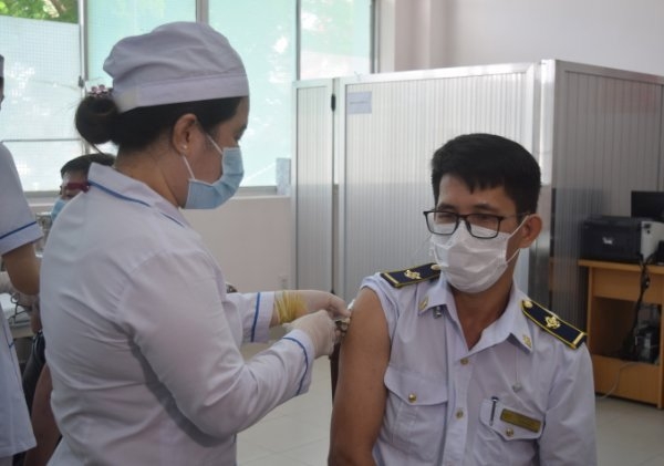 Cần Thơ phát động hưởng ứng Chiến dịch tiêm chủng vắc xin phòng COVID-19