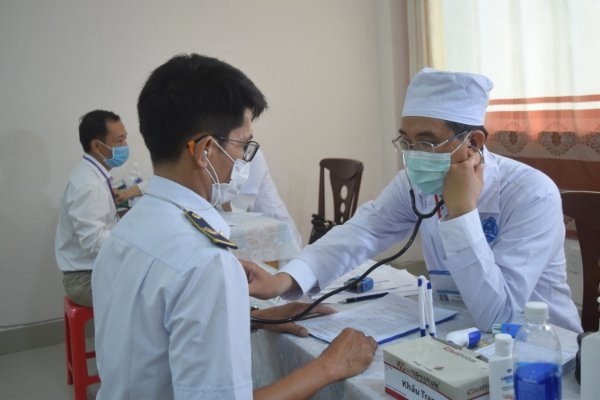 Cần Thơ phát động hưởng ứng Chiến dịch tiêm chủng vắc xin phòng COVID-19