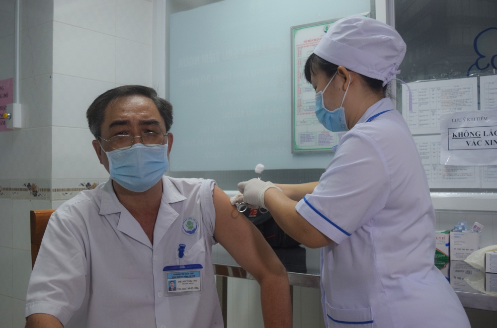Cần Thơ: Triển khai tiêm vắc xin phòng COVID-19 đồng loạt ở các điểm tiêm trên địa bàn