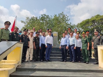 An Giang chúc mừng Tết cổ truyền Chôl Chnăm Thmây nước bạn Campuchia