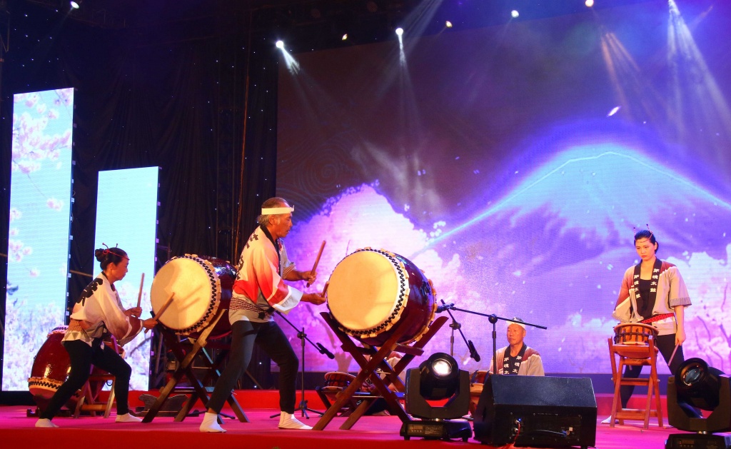 can tho danh dau cot moc 5 nam giao luu van hoa thuong mai viet nam nhat ban