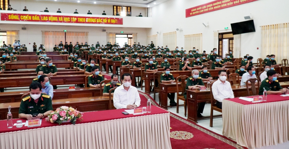 Cần Thơ tổ chức bầu cử sớm cho lực lượng công an, quân đội