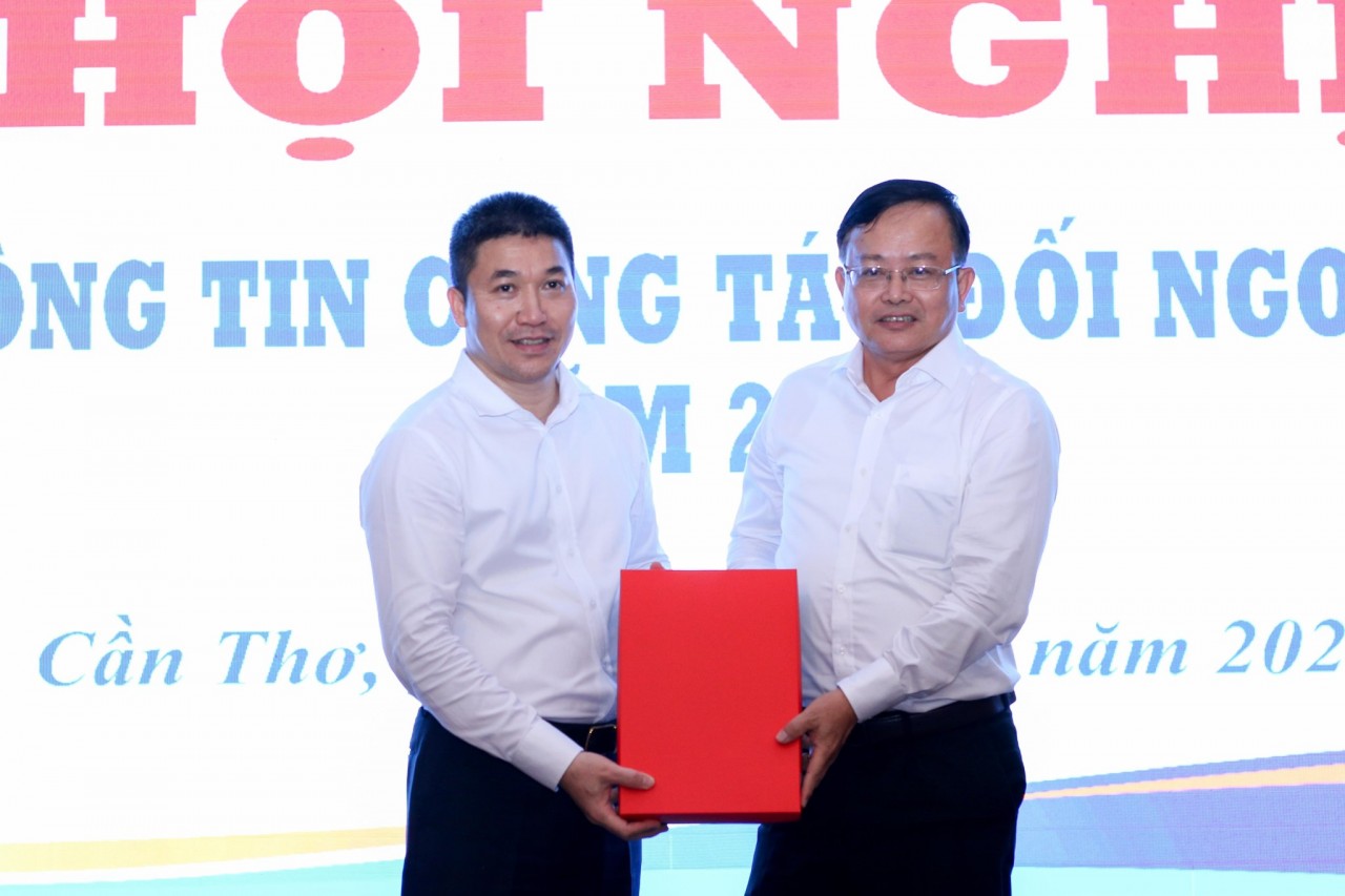 Cần Thơ: Trên 300 đại biểu tham dự Hội nghị chia sẻ thông tin công tác đối ngoại nhân dân 2022